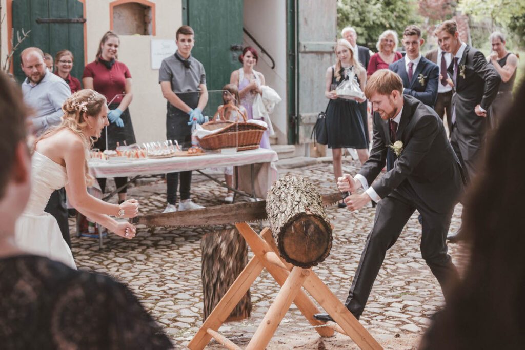 Freie Trauung im Gutshof zum Roten Löwen in Predel und After Wedding Bilder in Ludwigsburg im Barockschloss - Die Hochzeit von Lilli & Micha