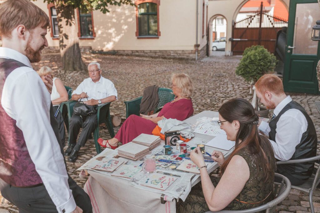 Freie Trauung im Gutshof zum Roten Löwen in Predel und After Wedding Bilder in Ludwigsburg im Barockschloss - Die Hochzeit von Lilli & Micha