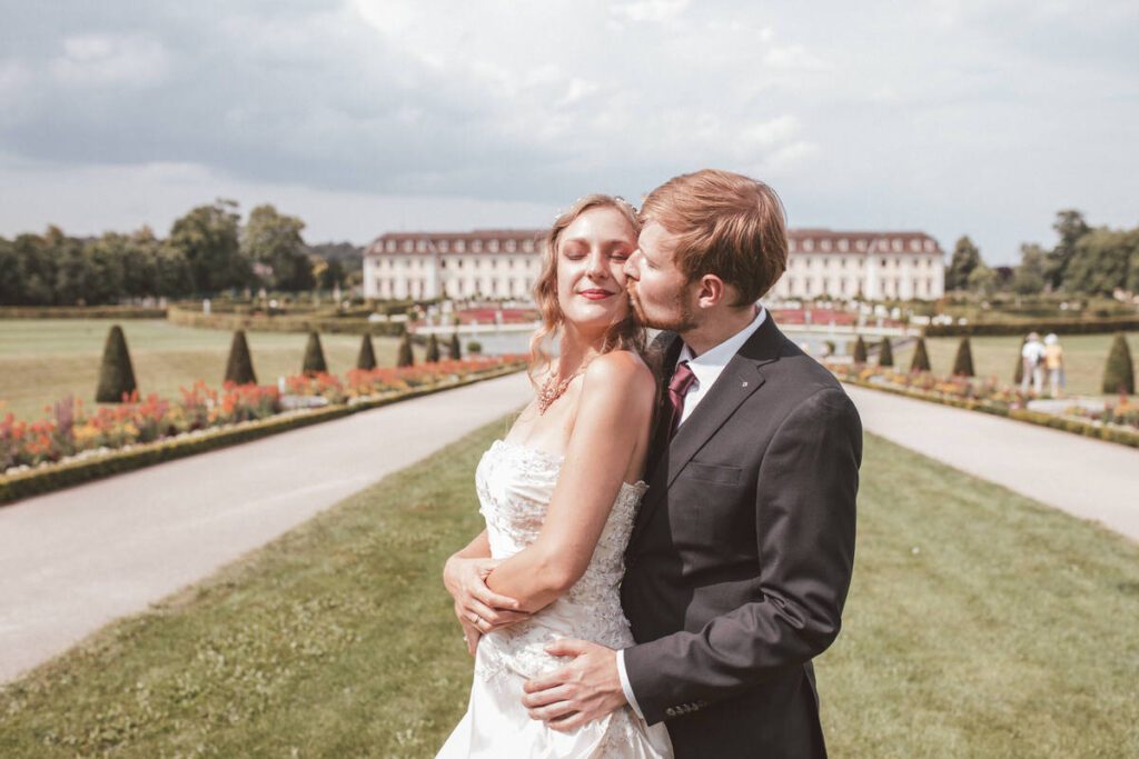 Freie Trauung im Gutshof zum Roten Löwen in Predel und After Wedding Bilder in Ludwigsburg im Barockschloss - Die Hochzeit von Lilli & Micha