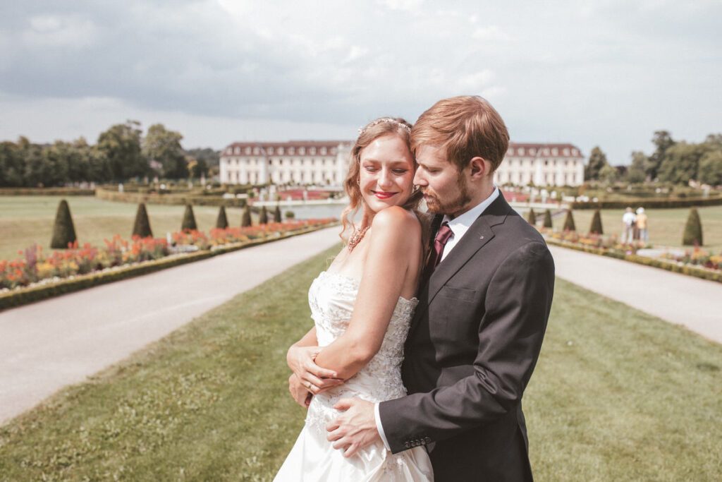 Freie Trauung im Gutshof zum Roten Löwen in Predel und After Wedding Bilder in Ludwigsburg im Barockschloss - Die Hochzeit von Lilli & Micha